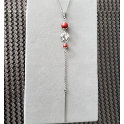 Collier pendentif PLANETE TERRE acier inoxydable perle rouge